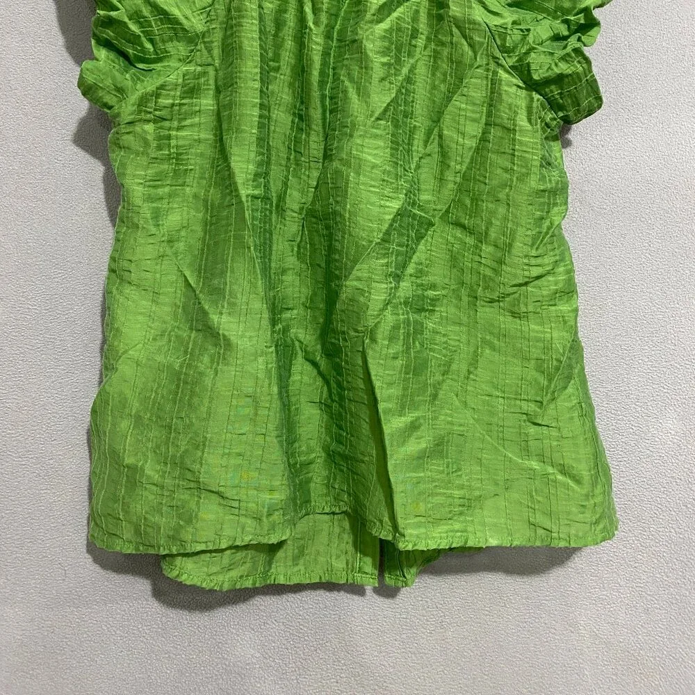En Focus Studio Salted Lime Ruffle Sleeve Blouse | Textured Button Front Top M - Picture 7 of 7
